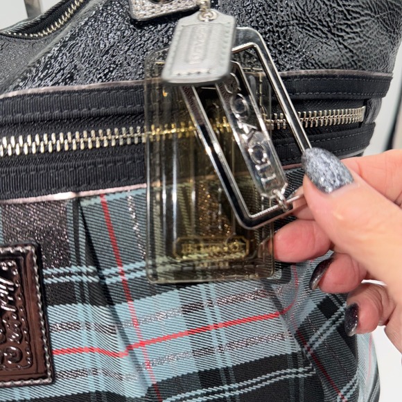 Coach Poppy Tartan Plaid Tote Bag Grey Black Patent Leather Shoulder Bag - Picture 3 of 16